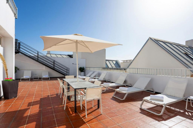 ULTRA LAST MINUTE INSULELE CANARE 3*** CRISOL FAYCAN ZBOR DIRECT DIN OTOPENI CU TAXE INCLUSE