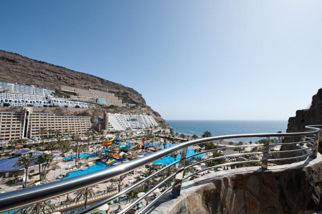 ULTRA LAST MINUTE INSULELE CANARE 4**** ALL INCLUSIVE LIVVO VALE TAURITO ZBOR DIRECT DIN OTOPENI CU TAXE INCLUSE