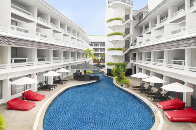 ULTRA LAST MINUTE THAILANDA-PHUKET 7 NOPTI 5***** RADISSON RED RESORT ZBOR DIN OTOPENI CU TAXE INCLUSE