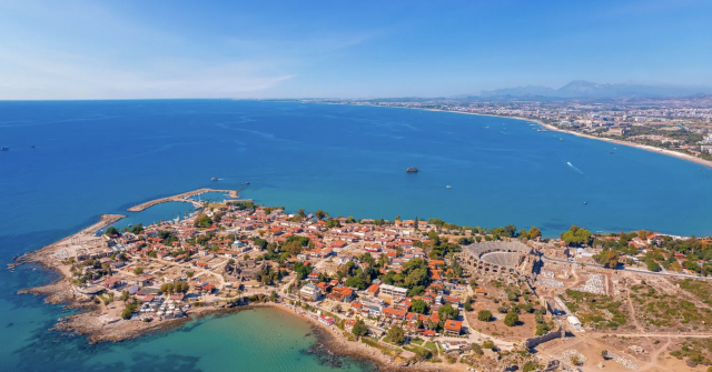 Senior Voyage Revelion in Antalya, mai mult decat un sejur all-inclusive 720 euro/pers plecare din Bucuresti 30.12