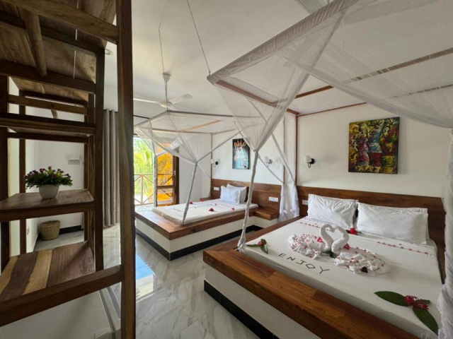 ULTIMELE LOCURI ZANZIBAR, AVION DIN BUCURESTI, LA HOTEL JAMBO RESORT BY MAMBO 4*, LA TARIFUL DE 1399 EURO/PERSOANA, HB!