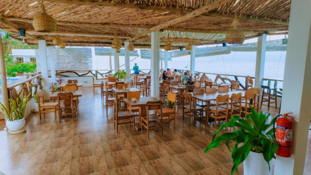 ULTIMELE LOCURI ZANZIBAR, AVION DIN BUCURESTI, LA HOTEL JAMBO RESORT BY MAMBO 4*, LA TARIFUL DE 1399 EURO/PERSOANA, HB!