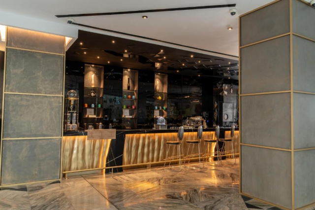 ULTRA LAST MINUTE REVELION DELUXE DUBAI 2026- 5***** W DUBAI THE PALM ZBOR DIN OTOPENI/CLUJ NAPOCA CU TAXE INCLUSE