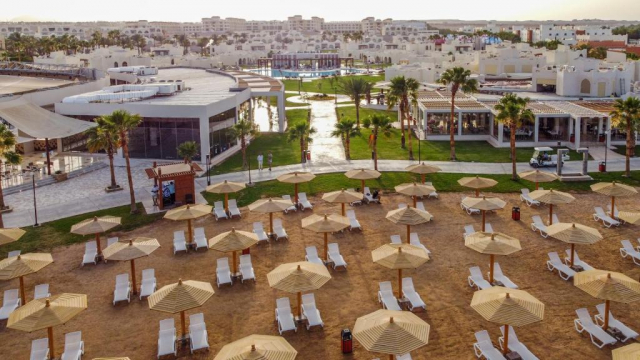 Sejur in Hurghada: 730 euro cazare 7 nopti cu Ultra All inclusive+ transport avion+ toate taxele