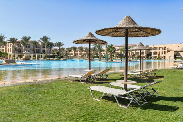 ULTIMELE LOCURI HURGHADA, AVION DIN BUCURESTI, LA HOTEL JAZ AQUAMARINE 5*, LA TARIFUL DE 715 EURO/PERSOANA, AI!