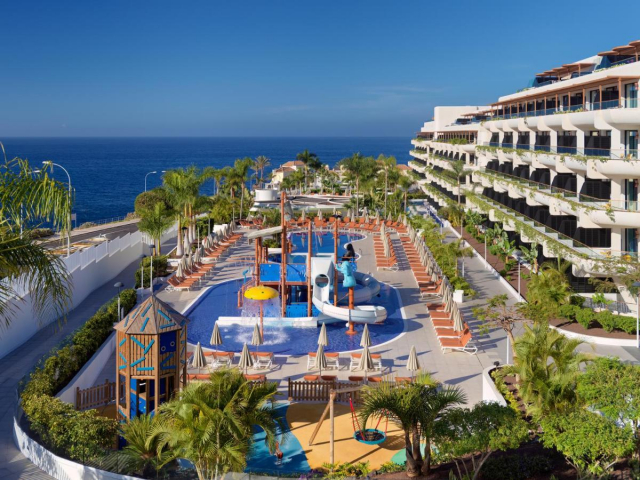 ULTRA LAST MINUTE TENERIFE 7 NOPTI CU DEMIPENSIUNE 5***** H10 ATLANTIC ZBOR DIRECT DIN OTOPENI CU TAXE INCLUSE