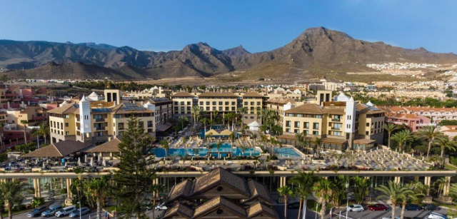 ULTRA LAST MINUTE TENERIFE 7 NOPTI CU DEMIPENSIUNE 5***** GF GRAN ZBOR DIRECT DIN OTOPENI CU TAXE INCLUSE