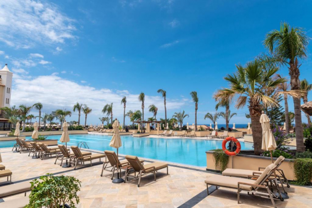 ULTRA LAST MINUTE TENERIFE 7 NOPTI CU DEMIPENSIUNE 5***** GF GRAN ZBOR DIRECT DIN OTOPENI CU TAXE INCLUSE