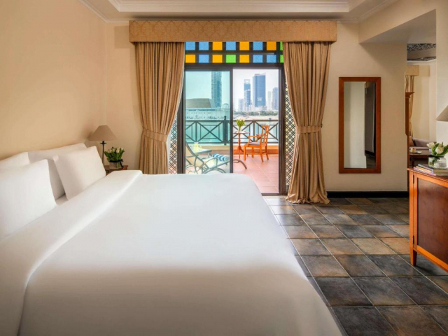 Sejur in Bahrain: 690 euro cazare 7 nopti cu All inclusive+ transport avion+ toate taxele