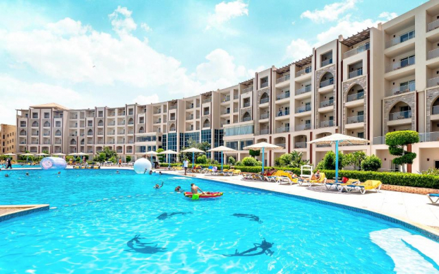 Revelion in Hurghada: 715 euro cazare 7 nopti cu All inclusive+ transport avion+ toate taxele 