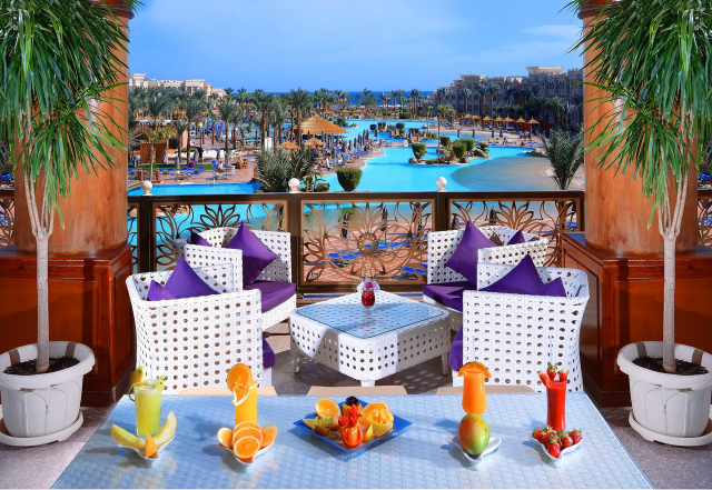 Sejur in Hurghada: 590 euro cazare 7 nopti cu All inclusive+ transport avion+ toate taxele 