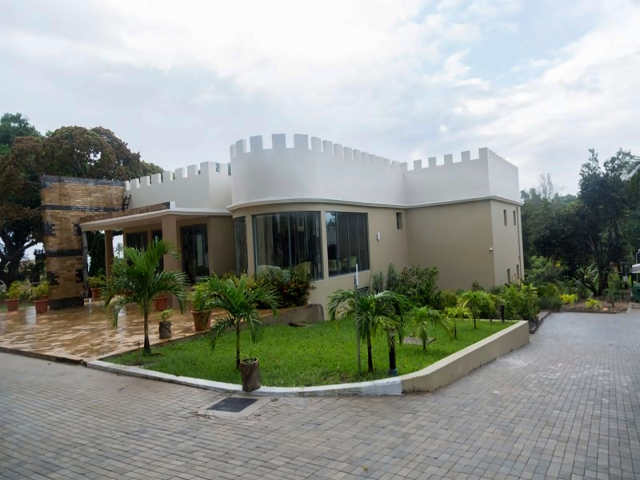 11.12 Last minute ultimile locuri Zanzibar cu zbor din Bucuresti , 7 nopti , 5*,  710 € , taxe incluse