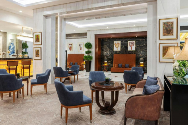 ULTIMELE LOCURI DUBAI DELUXE RENAISANCE  5***** ZBOR DIRECT DIN CLUJ NAPOCA/OTOPENI CU TAXE INCUSE