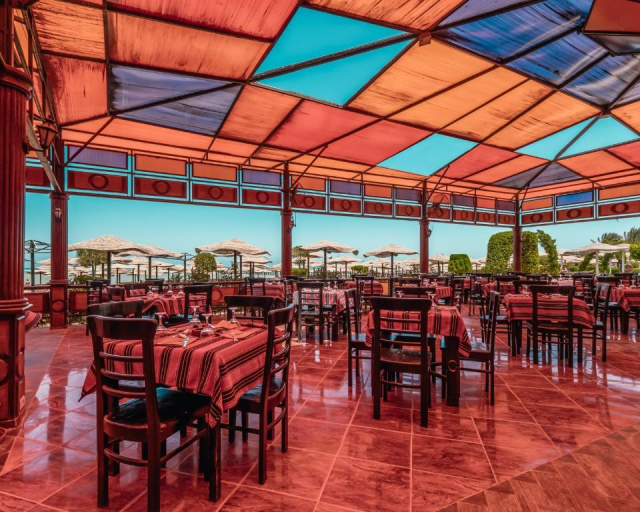 Sejur in Hurghada: 675 euro cazare 14 nopti cu All inclusive+ transport avion+ toate taxele 