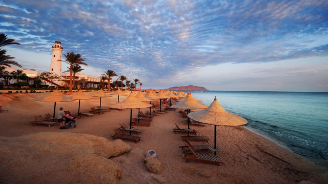  Sejur la plaja in Sharm El Sheikh la doar 222 euro,avion din Cj!!!  Parrotel Lagoon Resort 5*