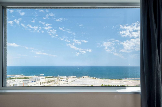 Oferta speciala Last Minute CROAZIERA DE CRACIUN + CITY BREACK BARCELONA DE REVELION (IR)