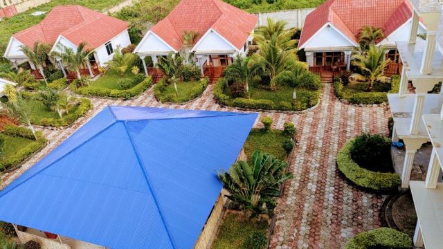 ULTRA LAST MINUTE ZANZIBAR CROWN NUNGWI 7 NOPTI ZBOR DIRECT DIN OTOPENI CU TAXE INCLUSE