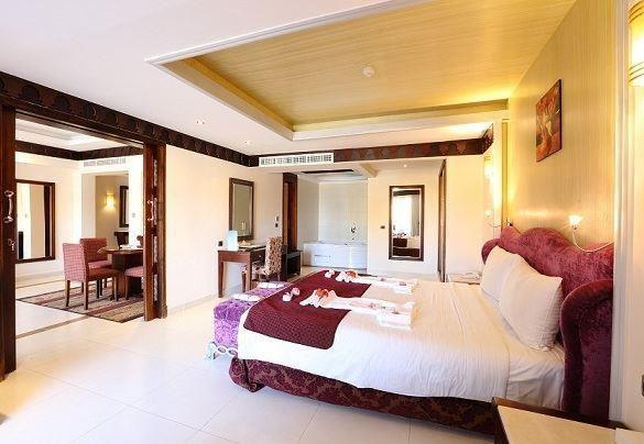 23.12 Craciun la caldura , Egipt , 345 € !!!, 8 zile , zbor direct din  Bucuresti taxe incluse