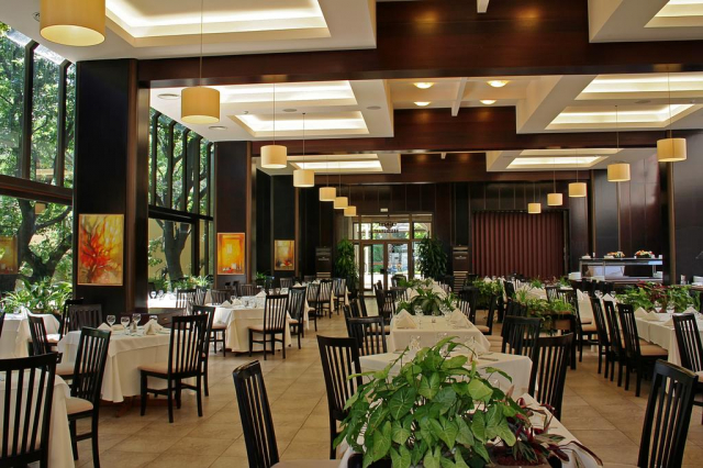 Revelion cu Ultra All inclusive la Riviera Beach Hotel&amp;Spa 5* 