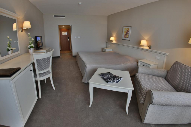 Revelion cu Ultra All inclusive la Riviera Beach Hotel&amp;Spa 5* 