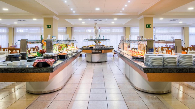 ULTRA LAST MINUTE   TENERIFE 7 NOPTI DEMIPENSIUNE  BLUE SEA RESORT 4**** ZBOR DIRECT DIN OTOPENI CU TAXE INCLUSE