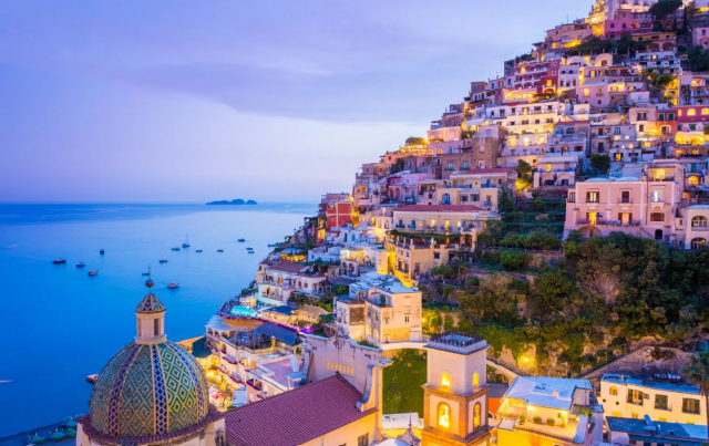 Senior Voyage Belissima Coastă Amalfitană 650 euro/persoana plecare din Bucuresti 02.04,8 zile 