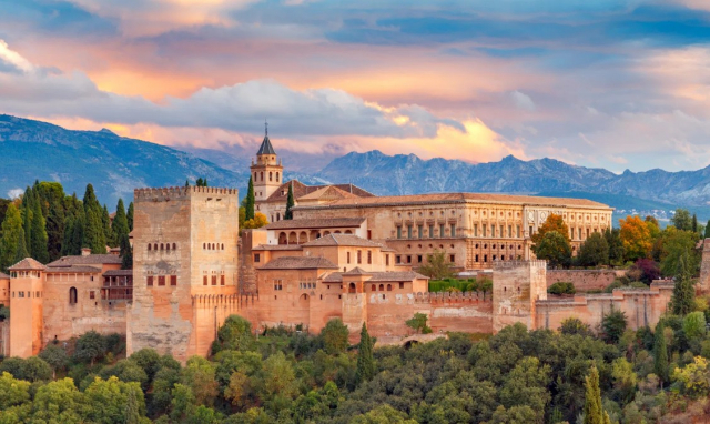 Senior Voyage Costa del Sol si Andaluzia 730 euro / pers plecare din Bucuresti 02.04  - Hotel Monarque Fuengirola Park