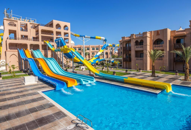 Sejur in Hurghada: 775 euro cazare 14 nopti cu All inclusive+ transport avion+ toate taxele 