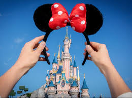 Oferta Last Minute!!! Disneyland Paris + 1 zi intrare la parc, sejur 3 nopti, cu plecare din Cluj (CC)