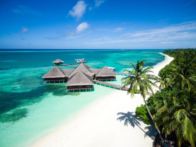 Last Minute Maldive / Medhufushi Island Resort 4* - plecare din Bucuresti in 23.01