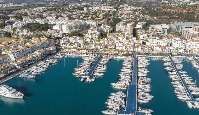 COSTA DEL SOL SI ANDALUZIA, SENIOR VOYAGE, AVION DIN BUCURESTI, LA HOTEL DE 4*, LA TARIFUL DE 728 EURO/PERS, HB!