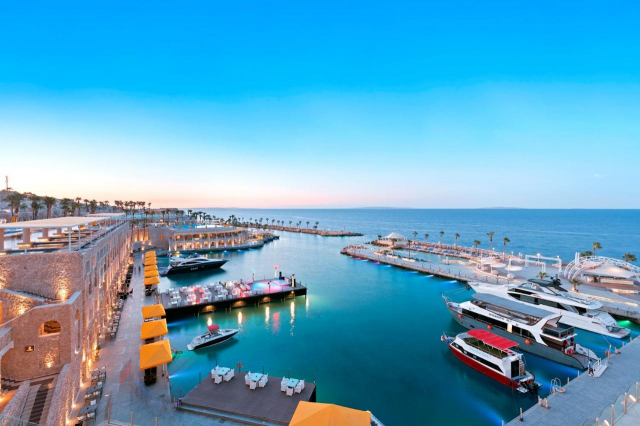 ULTIMELE LOCURI HURGHADA, AVION DIN BUCURESTI, LA HOTEL PICKALBATROS CITADEL 5*, LA TARIFUL DE 723 EURO/PERSOANA, 