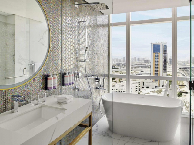 ULTIMELE LOCURI DUBAI, AVION DIN CUJ-NAPOCA, LA HOTEL MOVENPICK JVT 5*, LA TARIFUL DE 1030 EURO/PERSOANA, MIC DEJUN!