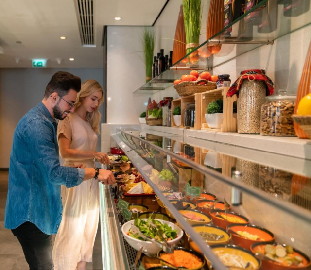 Oferta Last Minute Emiratele Arabe Unite-Abu Dhabi,sejur 7 nopti plecare din Bucuresti(CA)