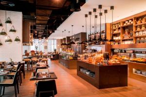 Oferta Last Minute Emiratele Arabe Unite-Abu Dhabi,sejur 7 nopti plecare din Bucuresti(CA)