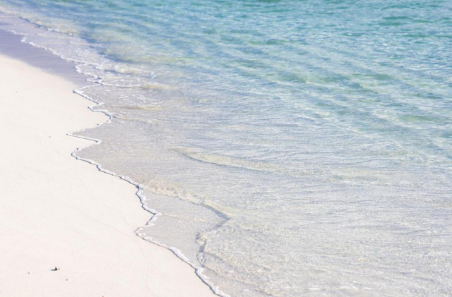 ULTRA LAST MINUTE PE PLAJA IN MALDIVE LA 5*****  DEMIPENSIUNE AQUA LUNA ZBOR DIRECT DIN OTOPENI CU TAXE INCLUSE