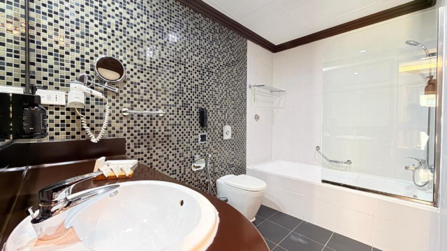 Oferta Last Minute Emiratele Arabe Unite-Ras al Khaimah,sejur 7 nopti plecare din Bucuresti(CA)