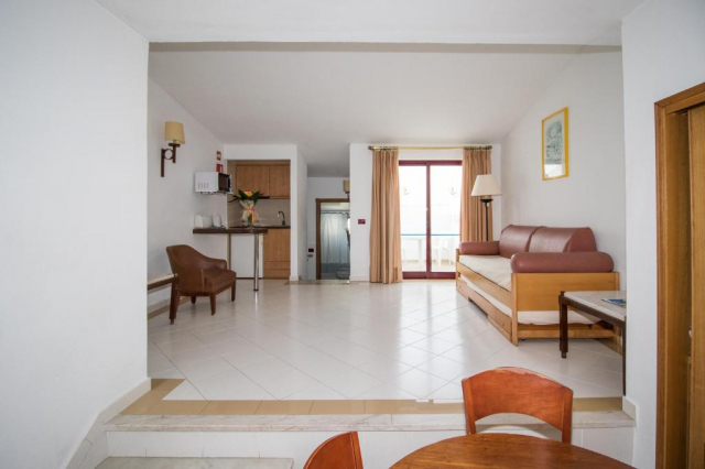 Oferta Last Minute Portugalia-Faro,sejur 7 nopti cu plecare din Bucuresti(CA)