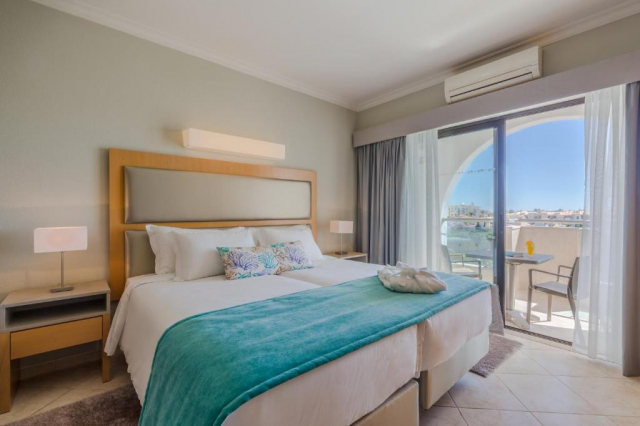 Oferta Last Minute Portugalia-Faro,sejur 7 nopti cu plecare din Bucuresti(CA)