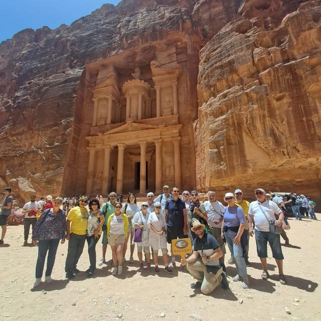 VACANTA PASTE IORDANIA, 7 NOPTI CAZARE CU DEMIPENSIUNE, GHID SI INSOTITOR ROMAN, ZBOR TAROM DIN 5 ORASE