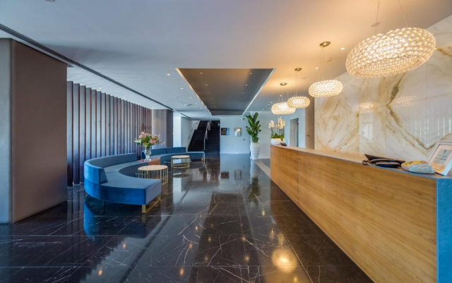 Oferta City Break Larnaca Bonus croaziera la apusul soarelui cu un pahar de vin,4 nopti plecare din Timisoara (CA)