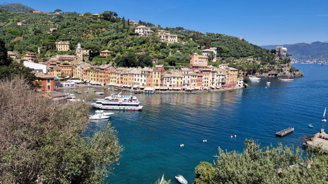  23.04 Circuit Coasta de Azur si Riviera Italiana, 735 euro, 8 zile/7 nopti mic dejun taxe aeroport si transfer incluse