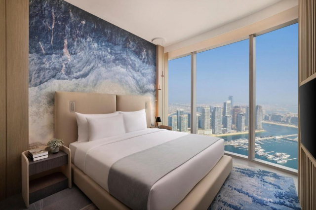 ULTRA LAST MINUTE DELUXE  DUBAI MARINA CIEL 5*****  ZBOR DIRECT DIN OTOPENI CU TAXE INCLUSE