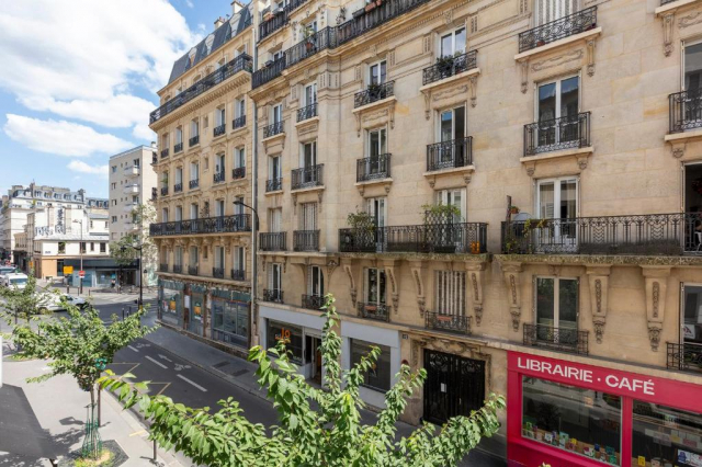 Escapada de Valentine''s Day in Paris / Hôtel Hor Les Lumières 3* - plecare din Cluj Napoca