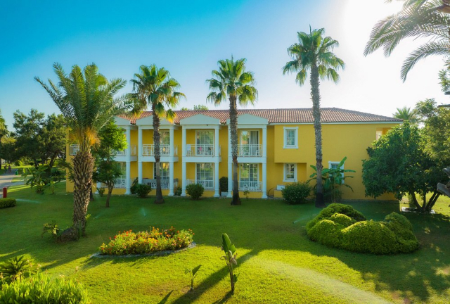 ULTIMELE LOCURI ANTALYA, AVION DIN CLUJ-NAPOCA, LA HOTEL ASTERIA FAMILY RESORT 5*, LA TARIFUL DE 580 EURO/PERSOANA, UAI!