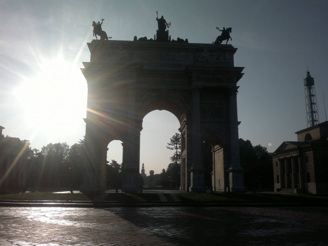 08.05. Zbor Bucuresti Italia Elvetia Lacurile de Nord, 8 zile de la 754 euro/ pers. mic dejun taxe aeroport si transfer inclus