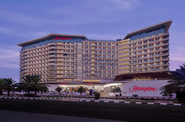 ZBOR DIRECT RAS AL KHAIMAH 1110  EURO/PERS PLECARE DIN BUCRESTI 16.03  - HAMPTON BY HILTON MARJAN ISLAND