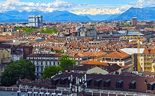 Sejur si circuit ELVETIA si ITALIA DE NORD 699 euro/pers plecare din Bucuresti 01 mai - Hotel Le Soleil