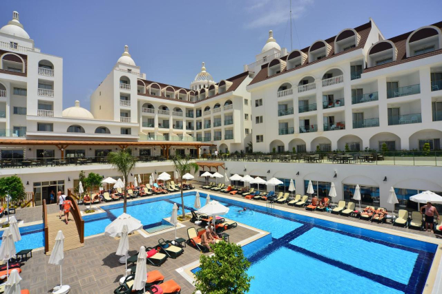 ULTRA LAST MINUTE ANTALYA 5***** ULTRA ALL INCLUSIVE SIDE CROWN ZBOR CLUJ/OTOPENI CU TAXE INCLUSE