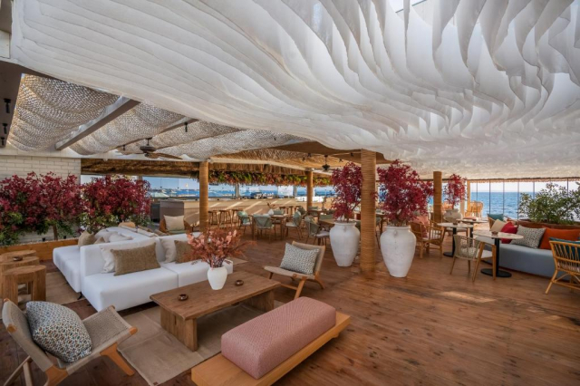 ULTIMELE LOCURI HURGHADA, AVION DIN CLUJ-NAPOCA, LA HOTEL DESERT ROSE 5*, LA TARIFUL DE 794 EURO/PERSOANA, ALL INCLUSIVE!